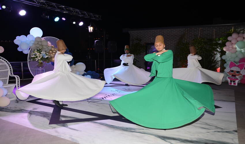 İstanbul Semazen Grubu Gösterisi